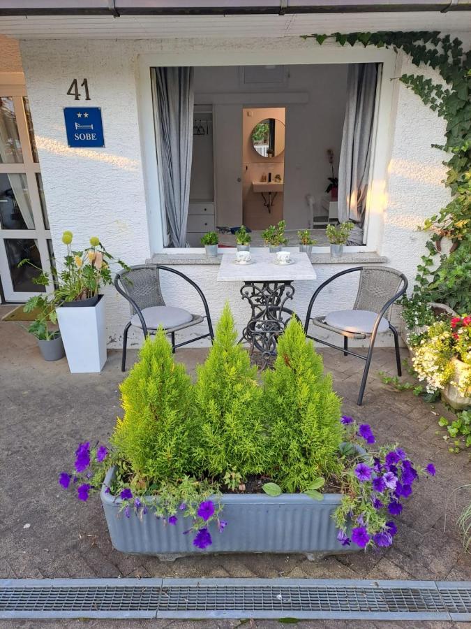 Soba Dvori Apartment Zapresic Luaran gambar